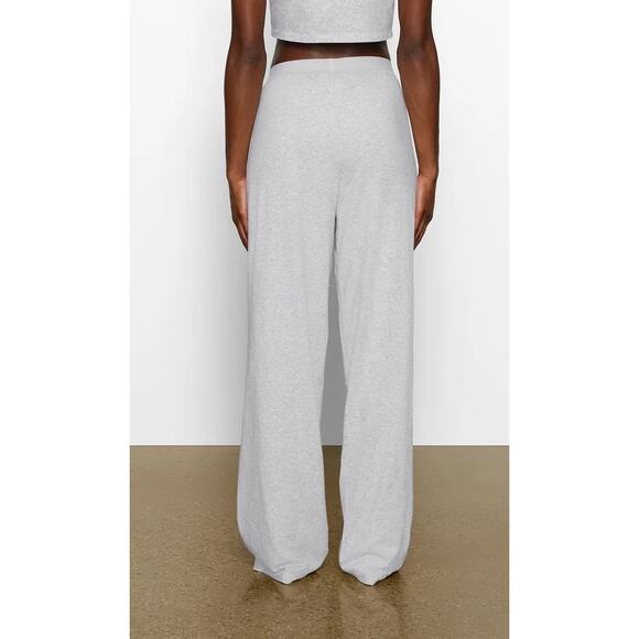 NWT Skims Light Heather Gray Loose Boyfriend Pants S - Picture 2 of 3